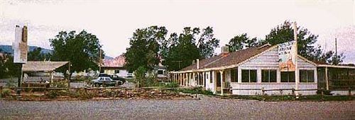 Capitol Reef Inn & Cafe Torrey Buitenkant foto